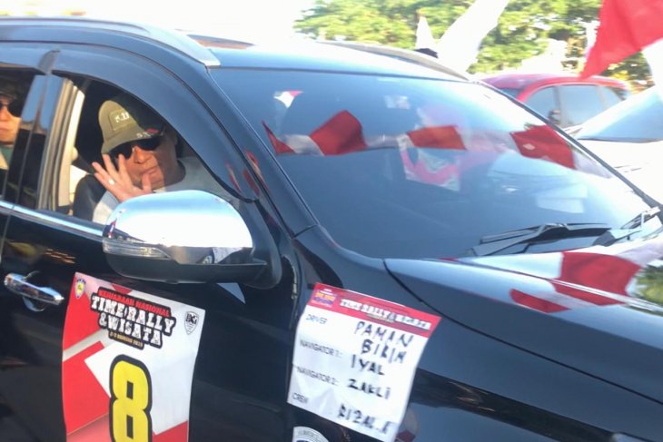 Gubernur kobarkan semangat Merah Putih time Rally 2019