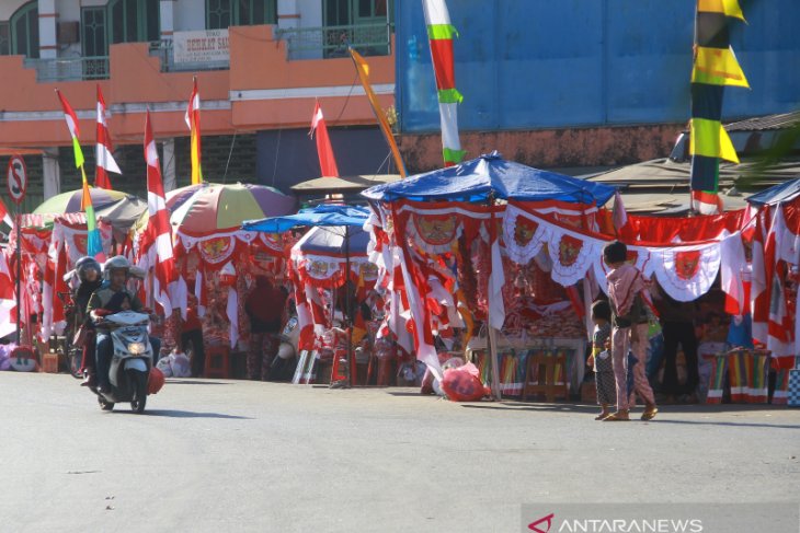 Pedagang Bendera Musiman