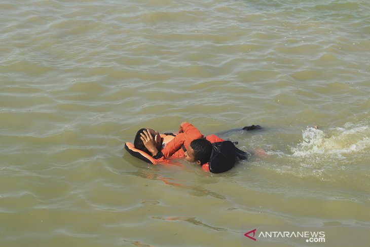 Pelatihan Penyelamatan Di Air