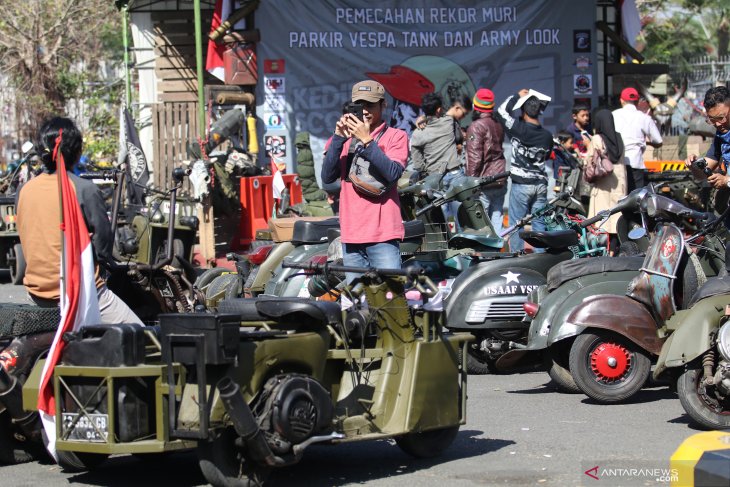 Rekor Muri vespa tank terbanyak