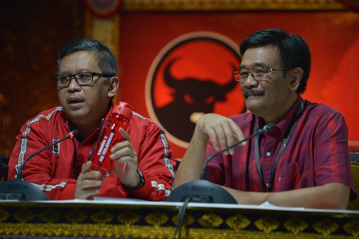 Konferensi pers jelang Kongres V PDIP