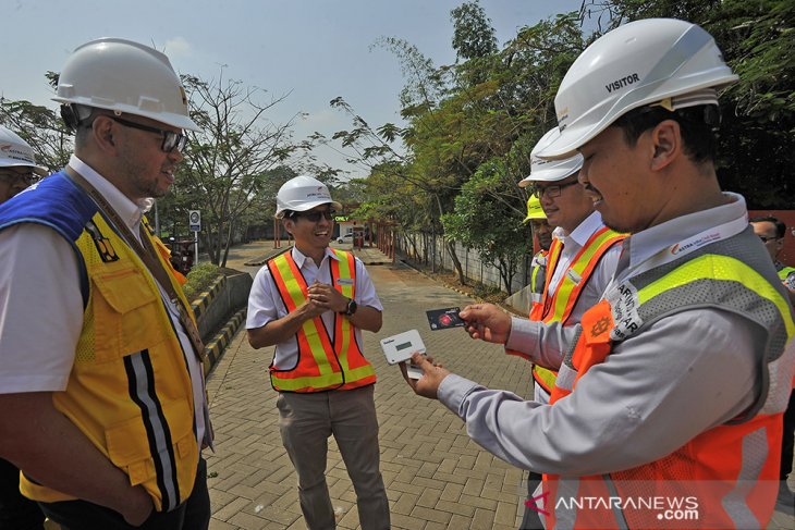 PEMBAYARAN TOL TANPA HENTI