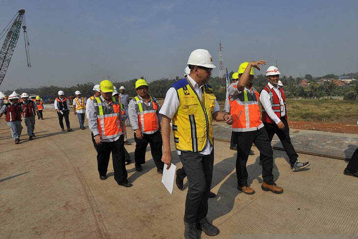 PENINGKATAN INFRASTRUKTUR TOL TANGERANG-MERAK