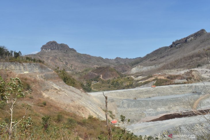 Progres pembangunan Waduk Bendo