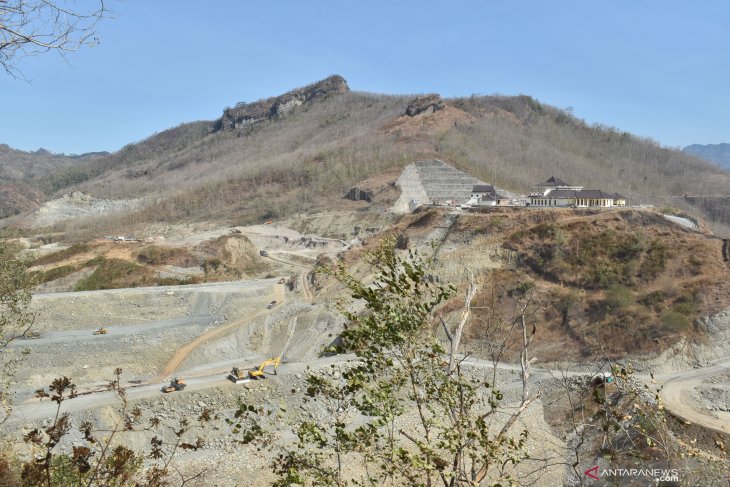 Progres pembangunan Waduk Bendo