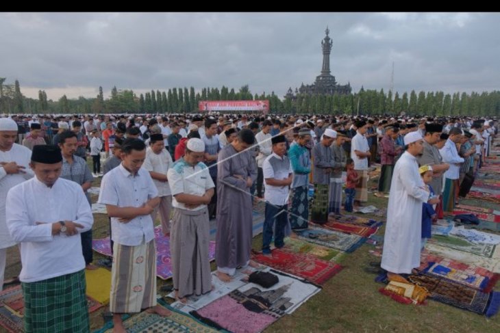 Sholat Idul Adha di Bali