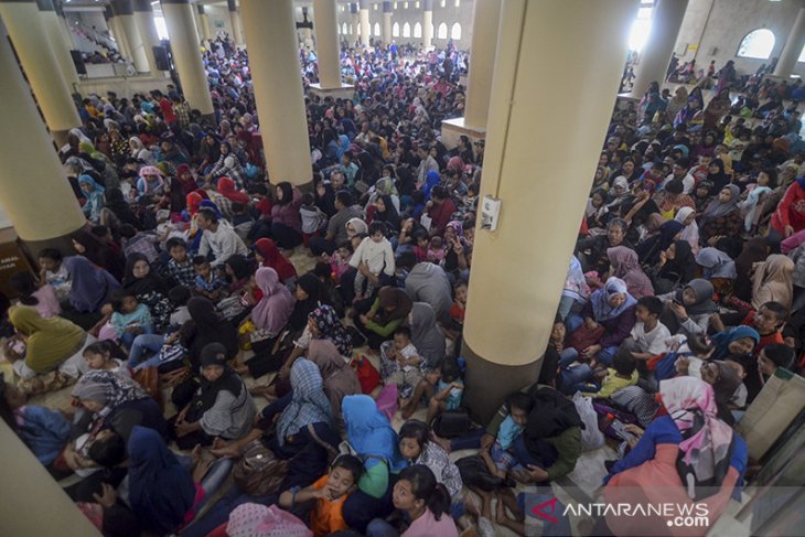 Pembagian Daging Kurban Di Bandung