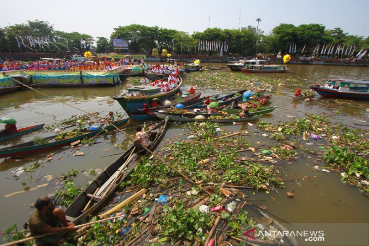 Sampah Sungai Martapura Saat Harjad Kalsel