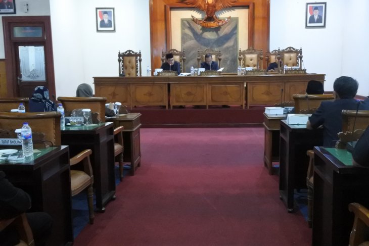 DPRD bentuk panitia pemilihan wabup Tulungagung