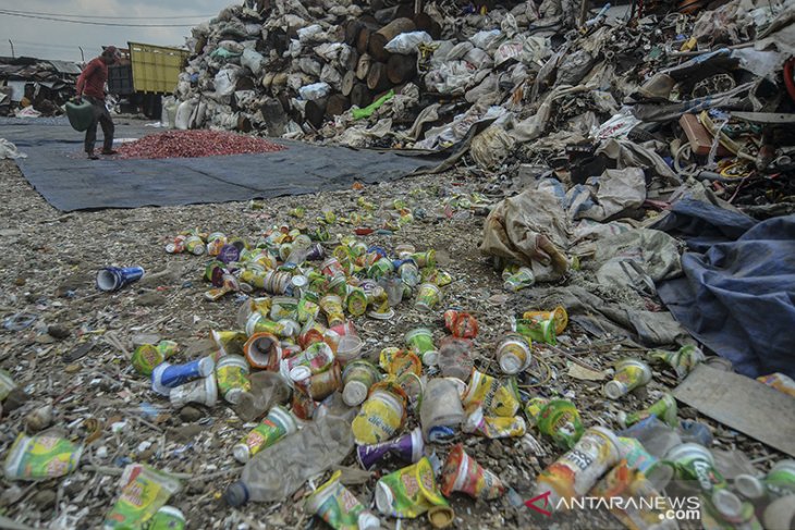 Daur Ulang Sampah Plastik