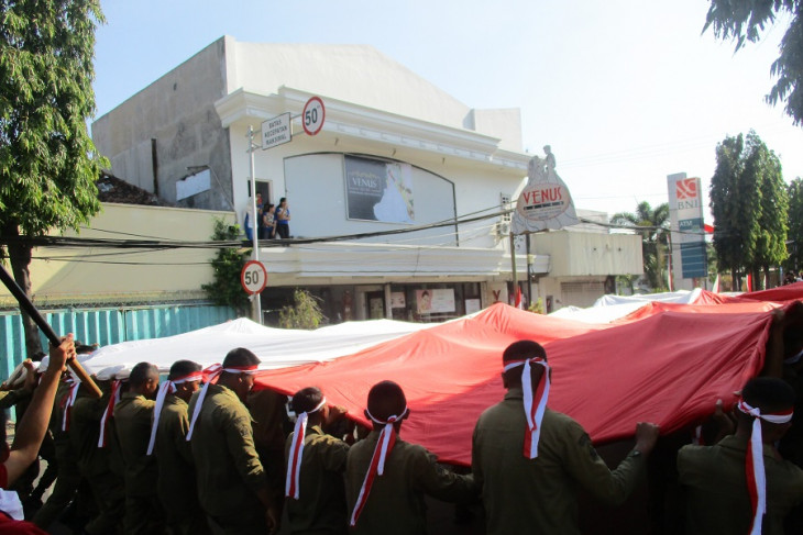 Kirab Bendera Merah Putih