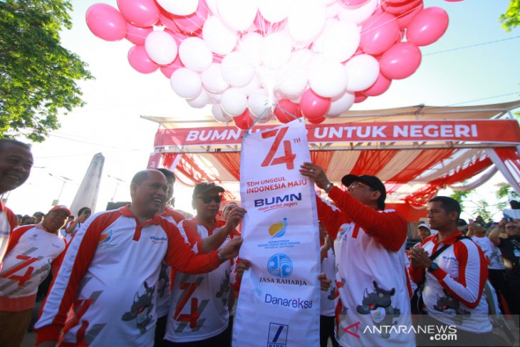 Pelapasan Balon Jalan Sehat 5K BUMN