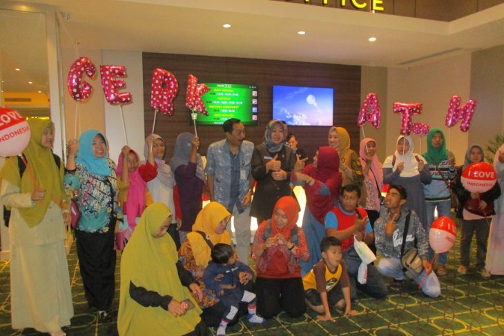 Nonton film bersama penyandang disabilitas