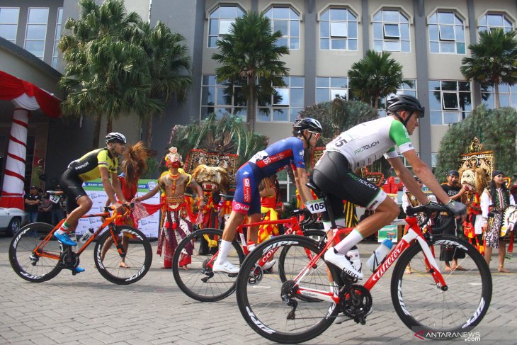 Etape kedua Tour de Indonesia