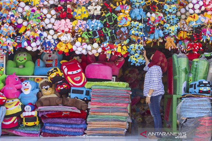 Kampung Boneka di Karawang