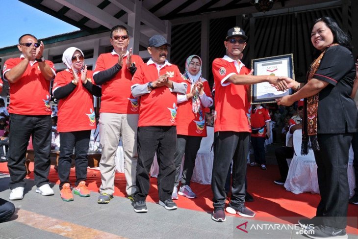 Teks Pancasila dibaca oleh 37.449 warga Boyolali
