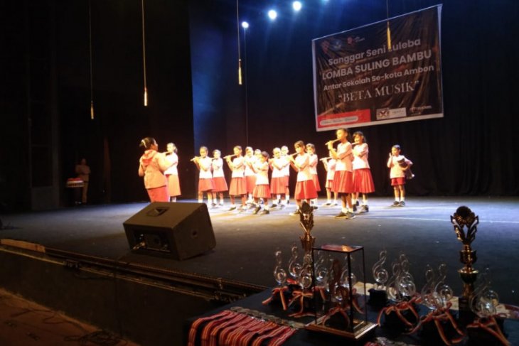 71 peserta ikut festival suling bambu antarSD dan SMP di Ambon
