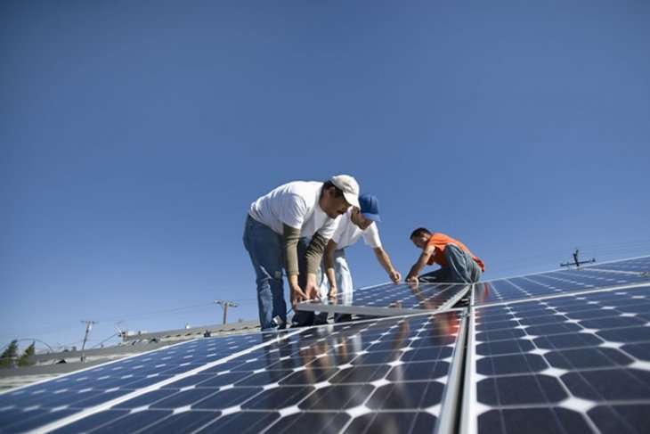 Pioneering research on renewable energy garners APEC prize