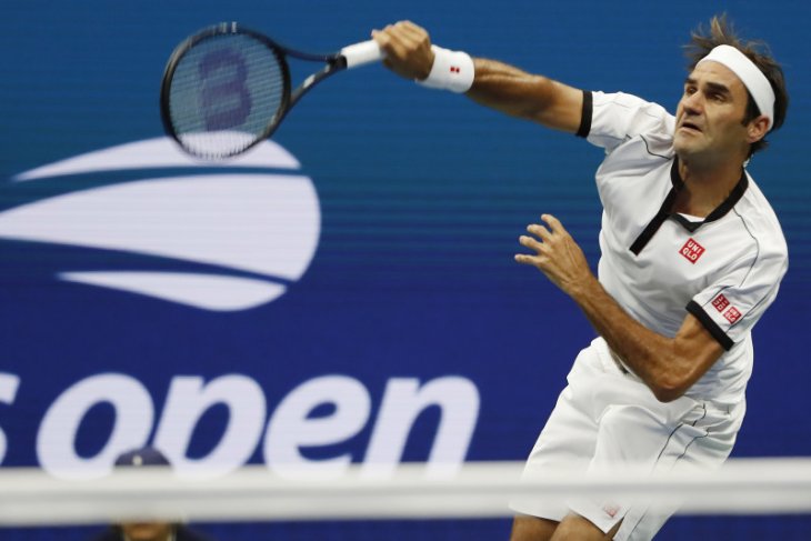 Federer melaju ke perempat final US Open