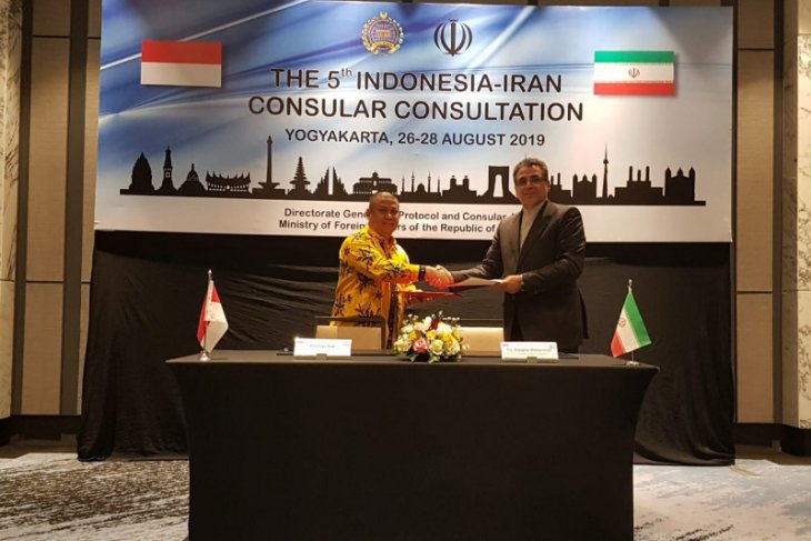 Indonesia, Iran discuss refugee repatriation process