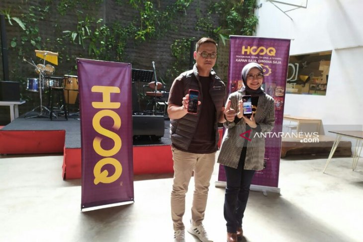 HOOQ -Telkomsel gelar kompetisi Stand Up Battle Indonesia