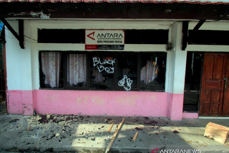 Papua Terkini : AJI minta perusakan Kantor LKBN ANTARA Jayapura diusut tuntas