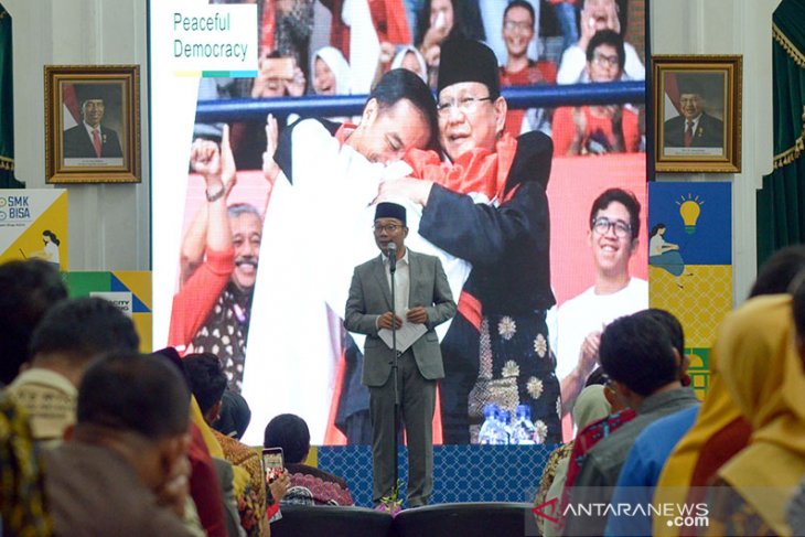 Penyesuaian Kurikulum SMK Dengan Dunia Industri