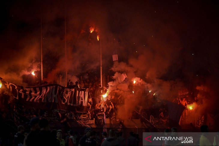 Jumlah Penonton Persib Melawan Sleman