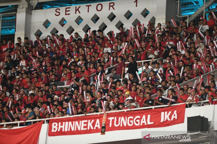 Meniti revolusi mental via sepak bola Indonesia