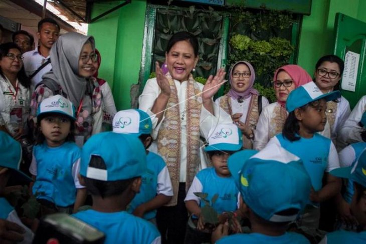 Ibu Negara Iriana Joko Widodo kunjungi PAUD