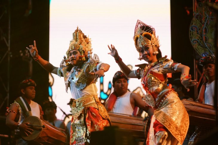 Suguhan kesenian khas Bali ramaikan