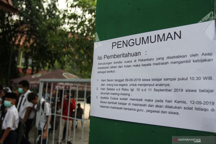 Seluruh sekolah di Pekanbaru libur akibat buruknya kualitas udara