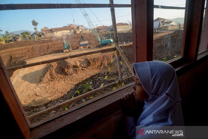 Sekolah Terdampak Proyek Jalan Tol