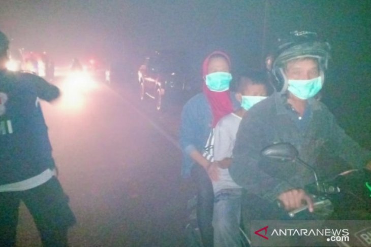 Dinas Kesehatan Bangka Tengah nilai kabut asap belum membahayakan