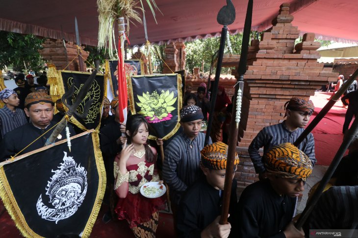 Sedekah bumi Punden Suko Kediri