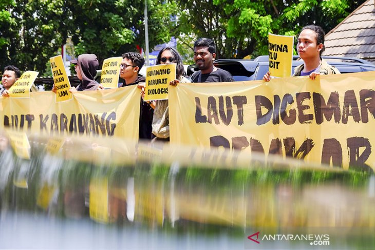 Aksi Solidaritas Untuk Pesisir Karawang