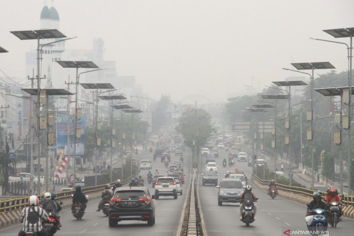 Kabut asap selimuti kota Banjarmasin Kalsel berkurang