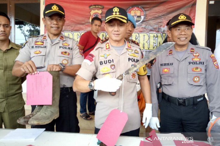 Pemuda bakar nenek karena kesal ditagih utang Rp15 ribu