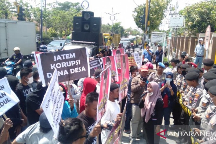Kejaksaan Sampang usut dugaan korupsi dana desa di Sokobanah