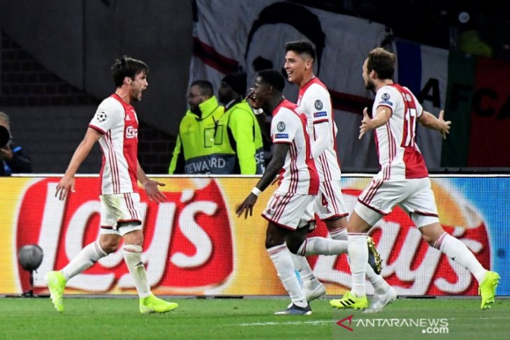 Ajax gasak Lille tiga gol tanpa balas di Liga Champions