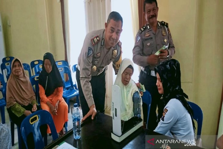 Donor darah dan pemeriksaan kesehatan warnai HUT Satlantas di Madina