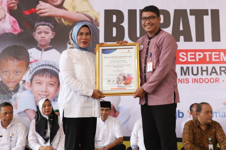 Ratu Tatu Chasanah dinobatkan sebagai Duta Bunda Yatim