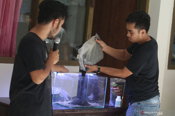 Pelatihan pembuatan Aquascape