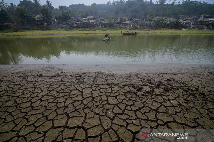 Debit Air Situ Ciburuy Menyusut