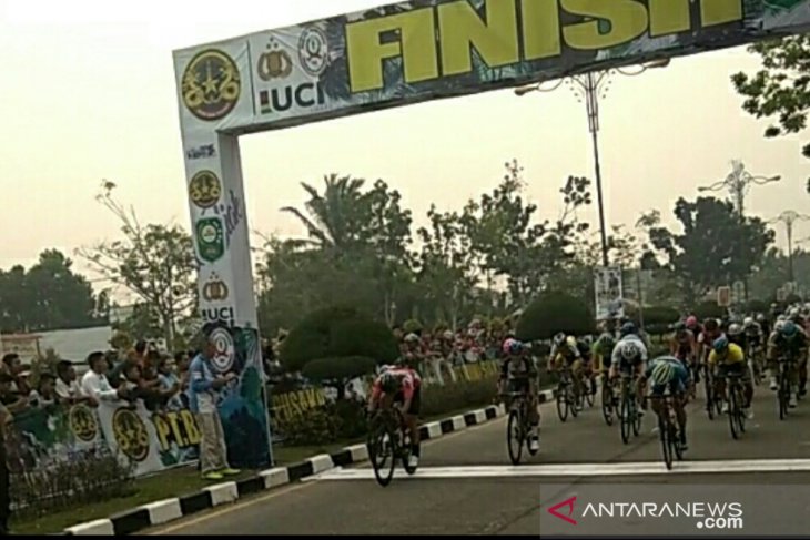 Tour de Siak stage 3 cancelled after smog
