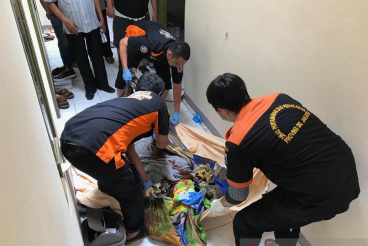 Polisi selidiki kasus kematian ibu dan bayi di kamar kost