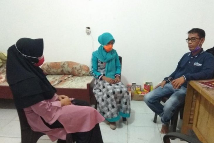 Puskesmas Desa Puding jemput bola obati warga terdampak kabut asap