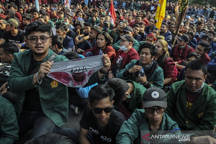 Aksi Unjuk Rasa Mahasiswa Jawa Barat