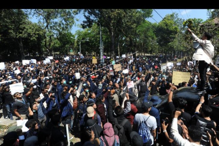 Unjuk rasa mahasiswa Bali