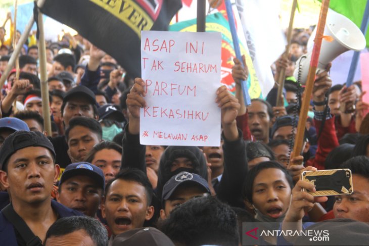 Unjuk Rasa Mahasiswa Kalsel